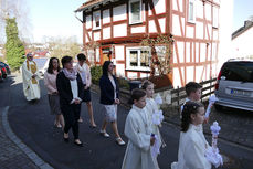 Feier der 1. Heiligen Kommunion in Sankt Crescentius (Foto: Karl-Franz Thiede)